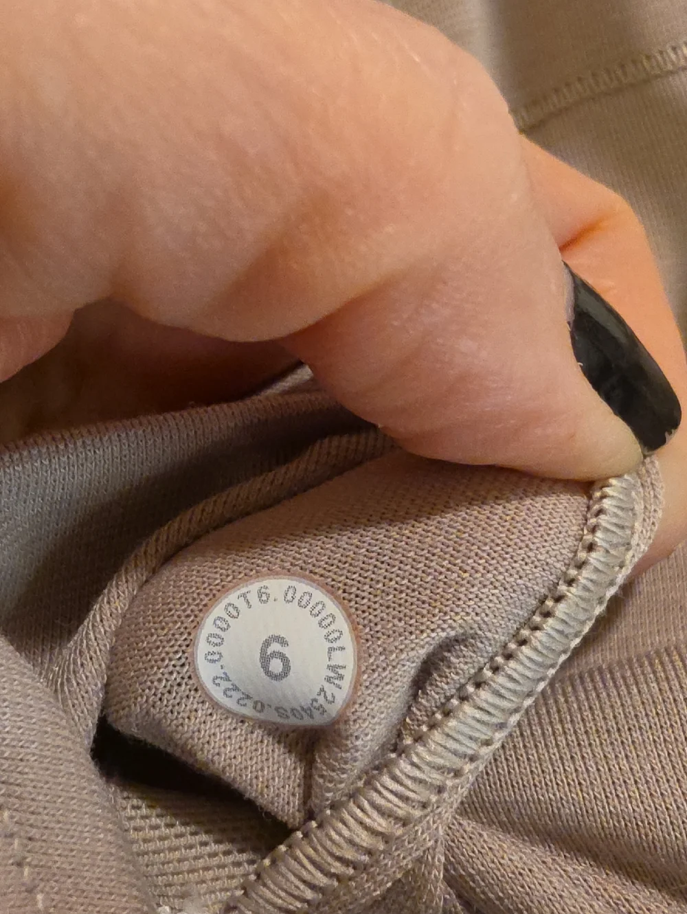 Lululemon White Cropped Lighly Padded Sports Bra Size 6